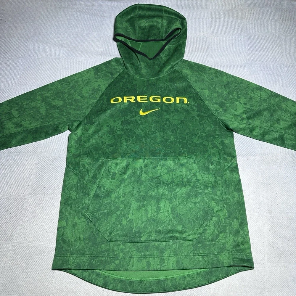 Nike Oregon Ducks Dri-Fit Hoodie Mens Medium Center Swoosh Green‎ Abstract Print